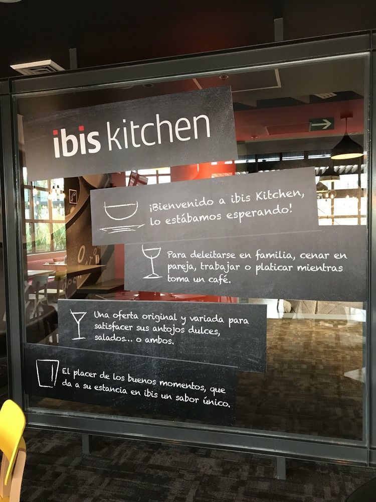 Ibis Irapuato Hotel Eksteriør billede